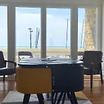 شقة Vue Mer Exceptionnelle, Balcon, Plage A Pied 4 P